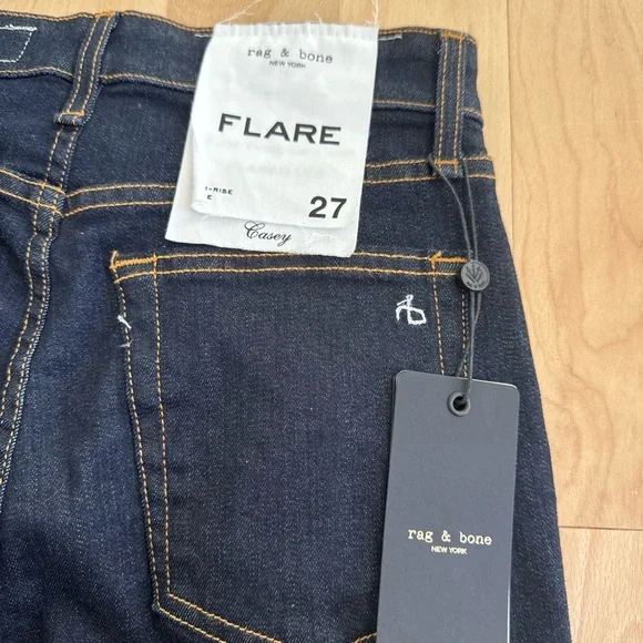 Rag & bone Casey flare jeans - Picture 5 of 6